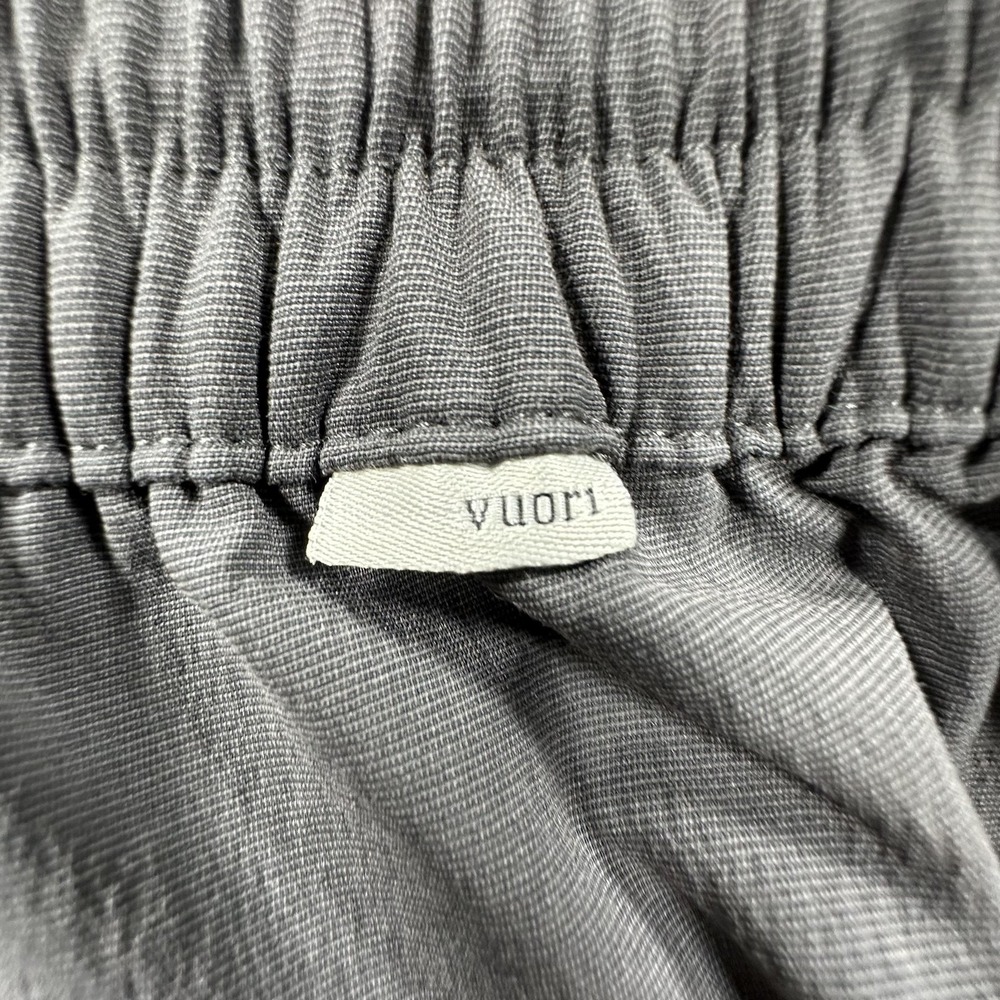 Vuori Birch Shorts Womens Medium Gray 3" High Rise Running Gym Relaxed Fit - Picture 3 of 10